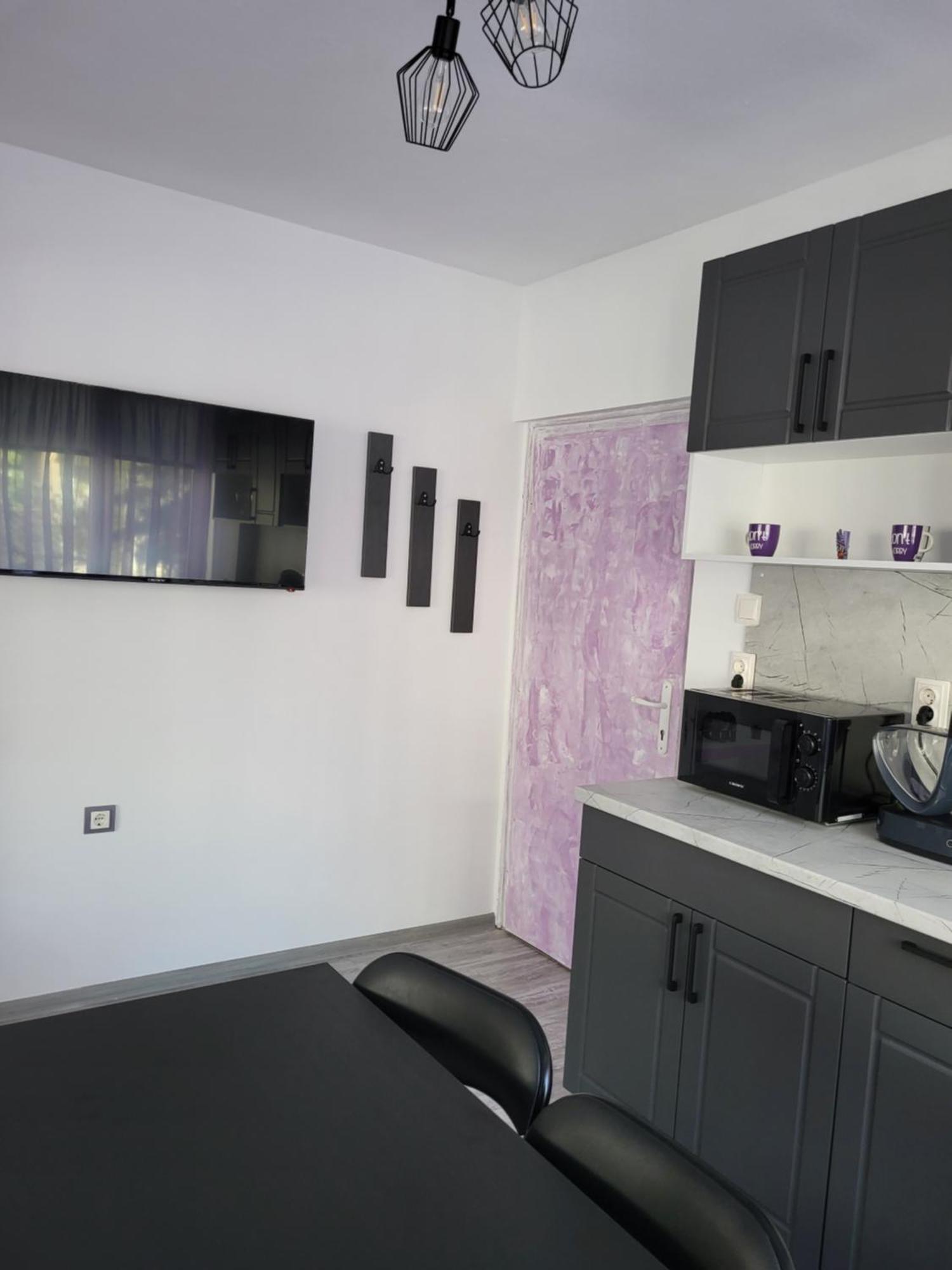 Purple Studios Veliko Tŭrnovo Rom bilde
